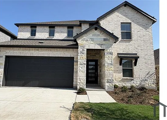 5 bed, 3060 sqft, $3,500 — Photo 2