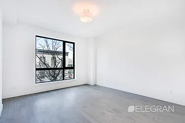 Rented by (Legacy) Elegran