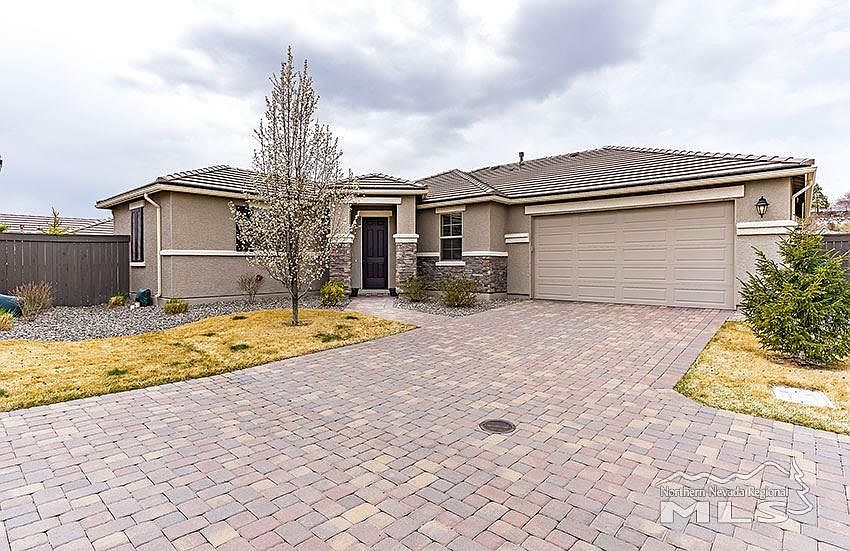 1st image of 465 Merganser Ln