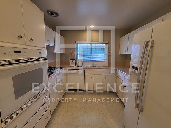 4th image of 1126 S Mary Ave