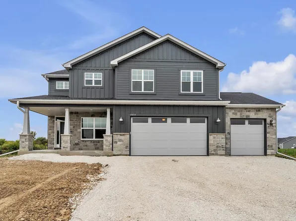 9009 Creekside CIRCLE #Lt6, Kenosha, WI 53158