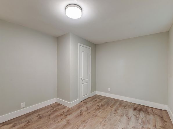 charleston-south-carolina-2079622815 picture