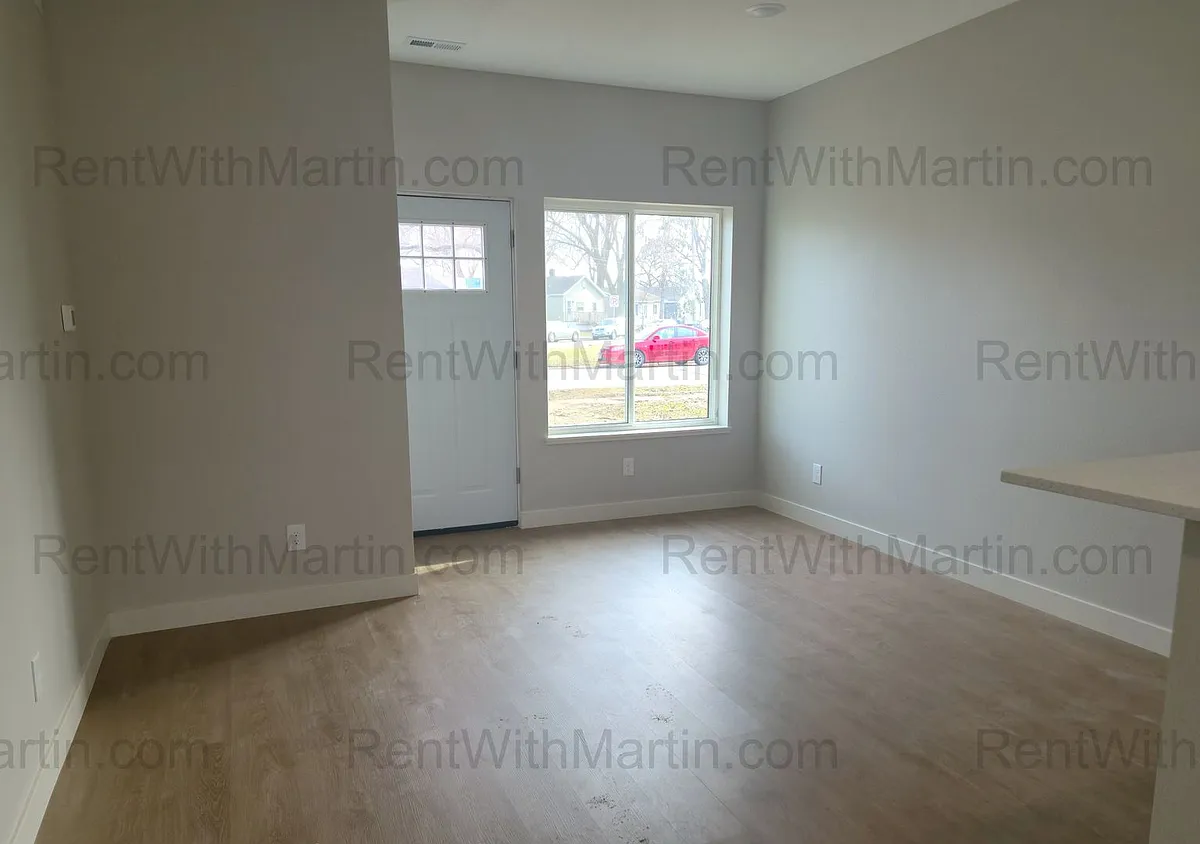 Building Photo - 136 Janney Ave