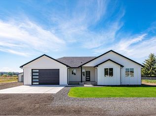 4114 E Beauty Ln, Colbert, WA 99005