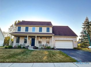 5925 Settlers Ridge Cir, Sylvania, OH 43560
