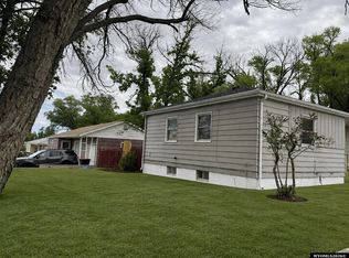 1405 Collins St, Rock Springs, WY 82901