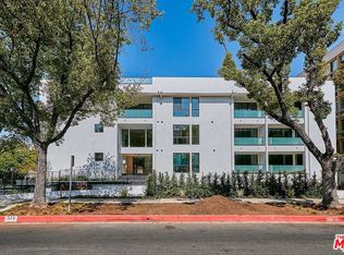 328 N Maple Dr APT 207, Beverly Hills, CA 90210