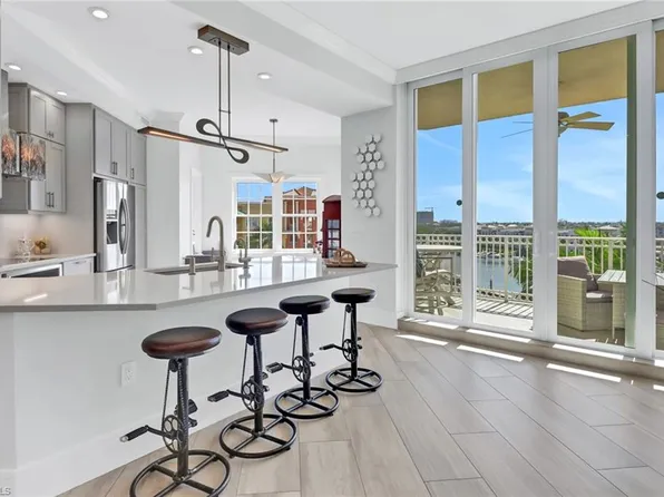 450 Bayfront PL #4506, NAPLES, FL 34102