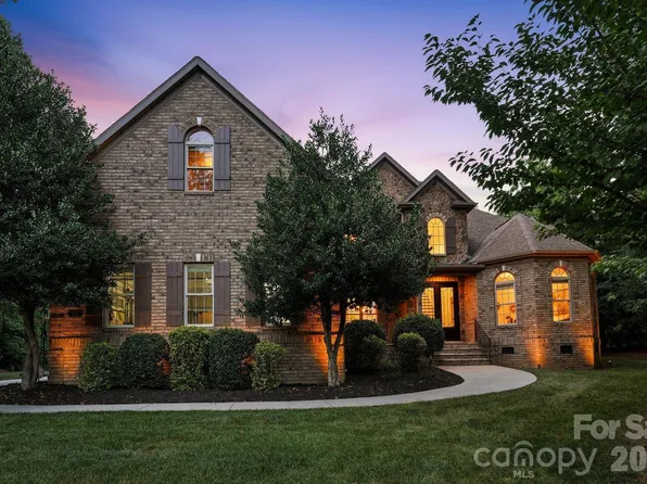 250 Barber Loop, Mooresville, NC 28117