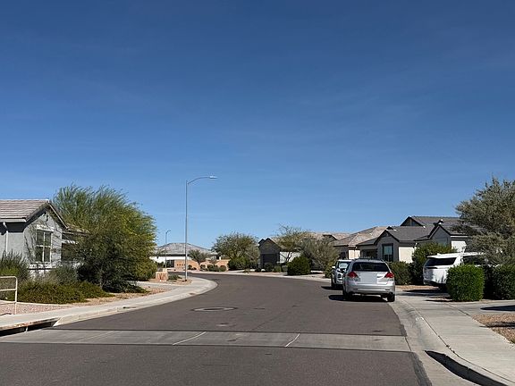 5th image of 1086 W Avalon Canyon Dr