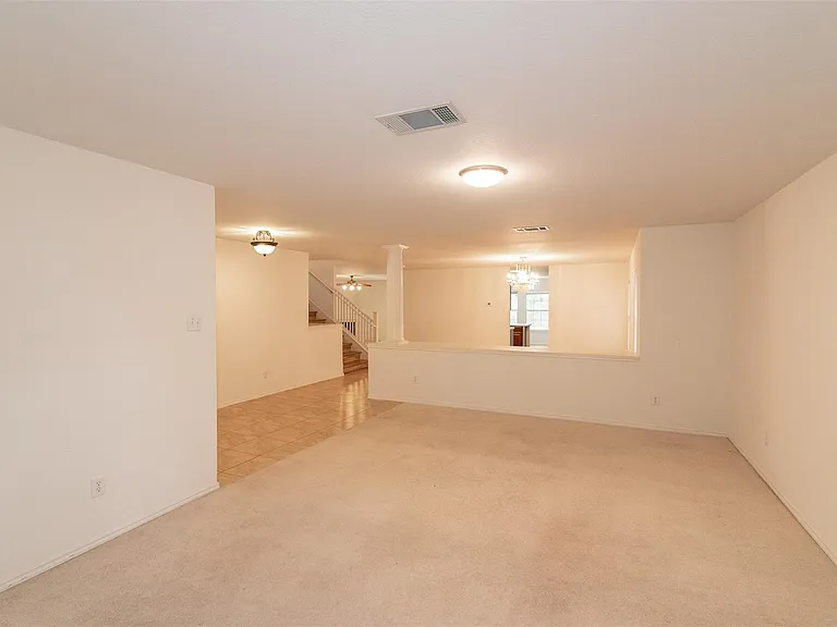 11308 Blairview Ln — Photo 5