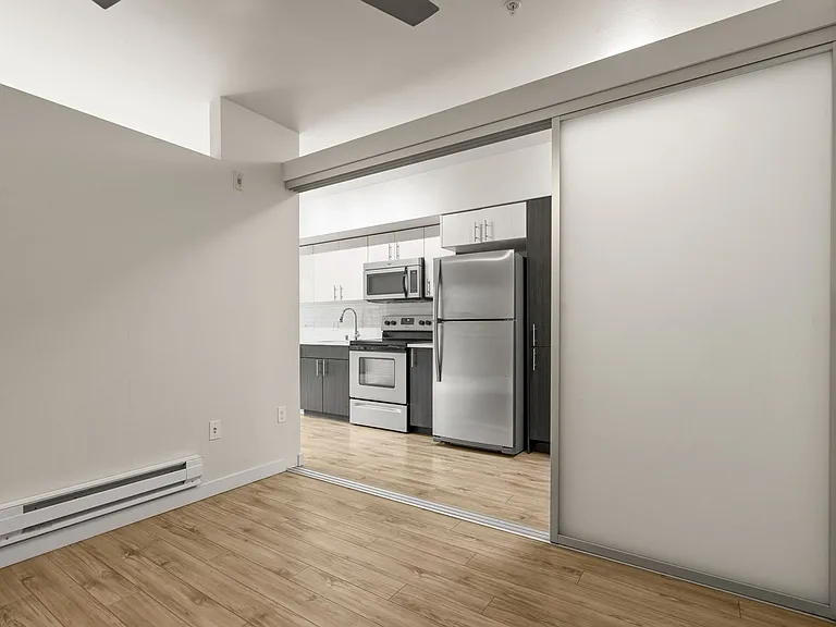 Contour Apartments — Photo 36