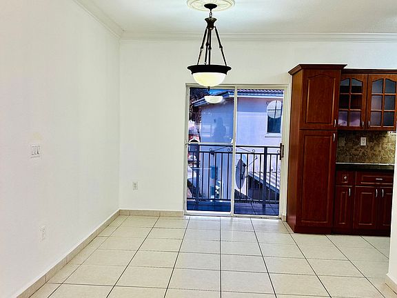 5th image of 7270 NW 174th Ter APT 201