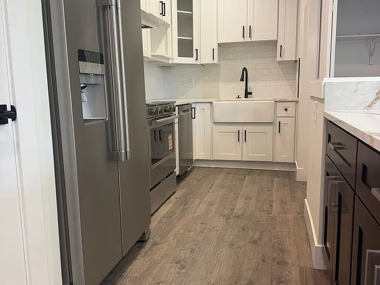 4885 River Rd N — Photo 23