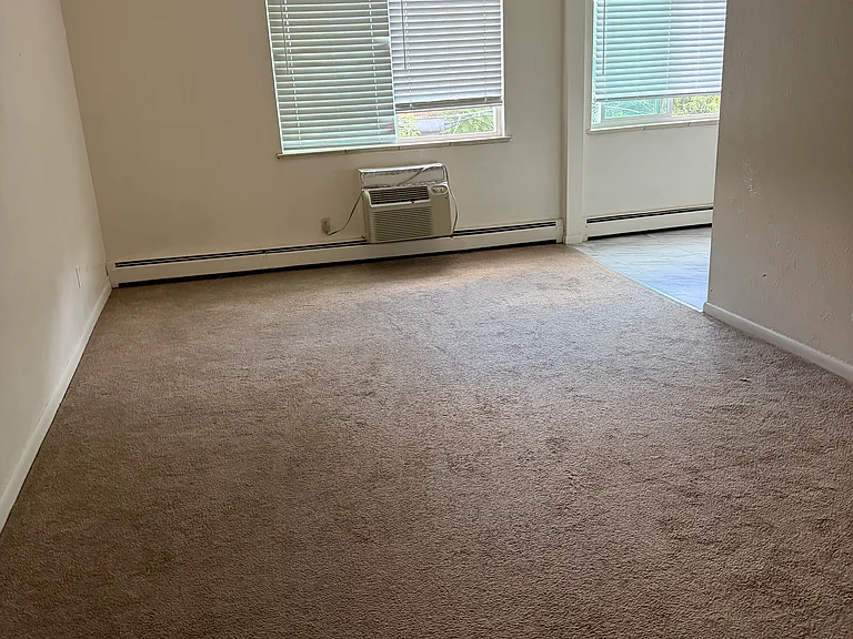 103 W Powers Cir #303 — Photo 8