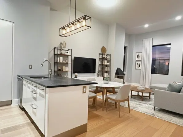 4 Beacon Way image 1 of 26