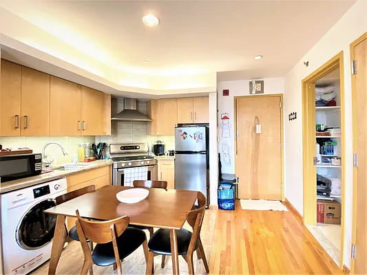 Rented by Compass | media 3
