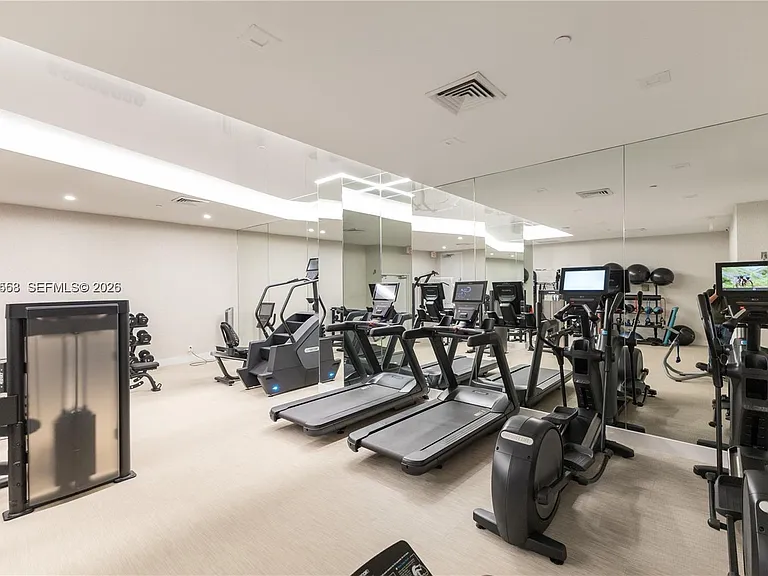 3640 Yacht Club Dr #1903 — Photo 37