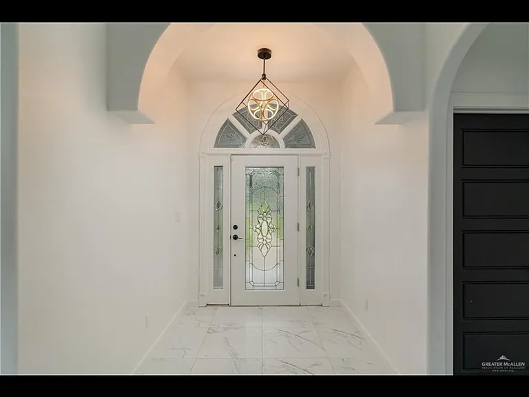 6911 Buena Vista Dr — Photo 6