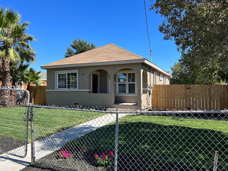 1st image of 70 S Mosswood Ave