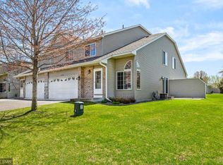 10796 Tamarack Cir NW, Coon Rapids, MN 55433