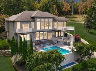 888 Las Campanas, Sunrise Beach, MO 65079