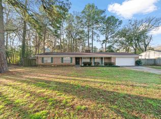 804 Lincoln Dr, Longview, TX 75604