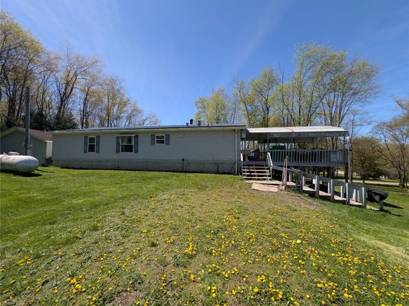 2860 N 2nd St, Jamestown, PA 16134
