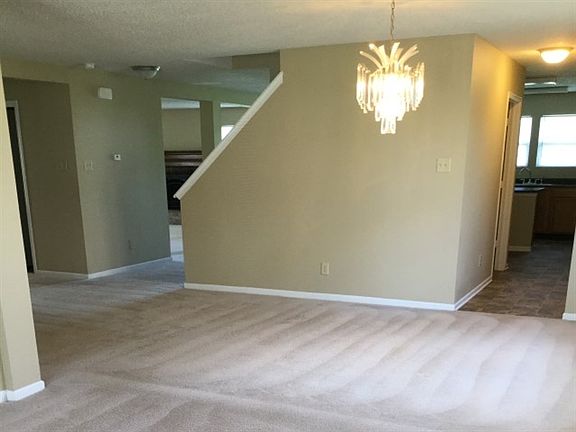 3rd image of 10468 Ballard Dr