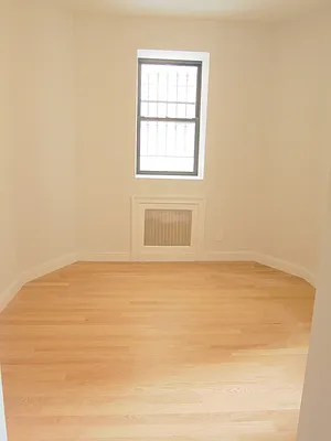 Rented by TWINSTONE PROPERTIES | media 44