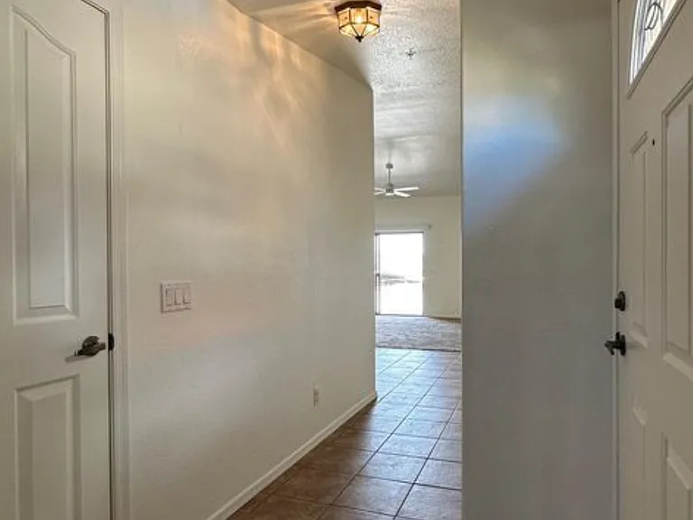3049 Shoshone Dr #102 — Photo 10