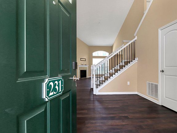 4th image of 231 Lake Cove Dr