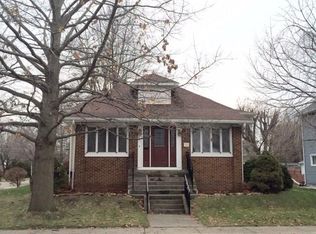 328 S Main St, Tipton, IN 46072