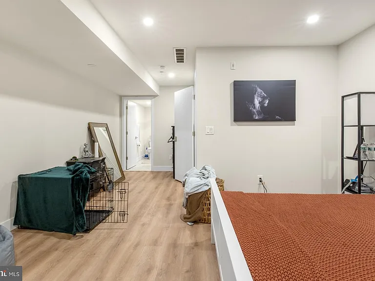1702 Point Breeze Ave #A — Photo 18