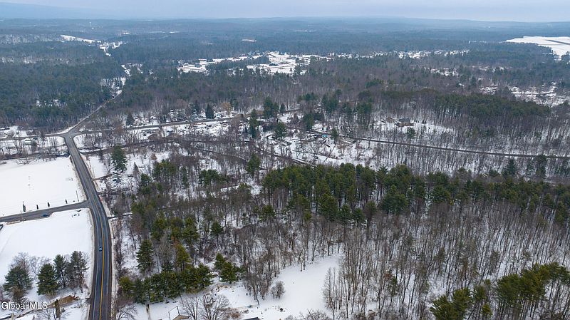 3rd image of 874 Middle Line Road