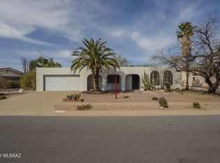 653 N Avenida Tortuga, Green Valley, AZ 85614