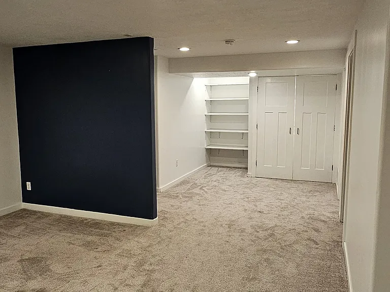 629 W Life Dr — Photo 18