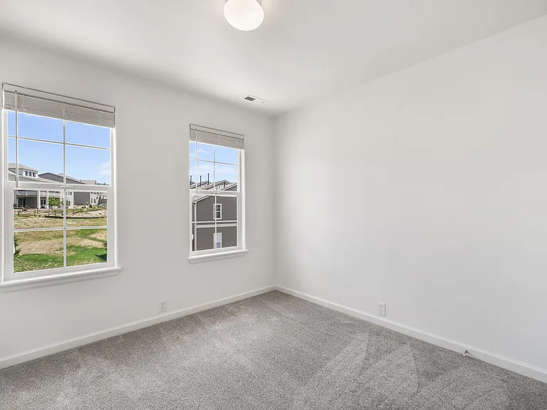 1013 Burning Bush Point — Photo 41