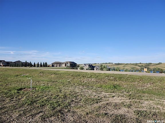 4th image of 45 Sunrise Drive S