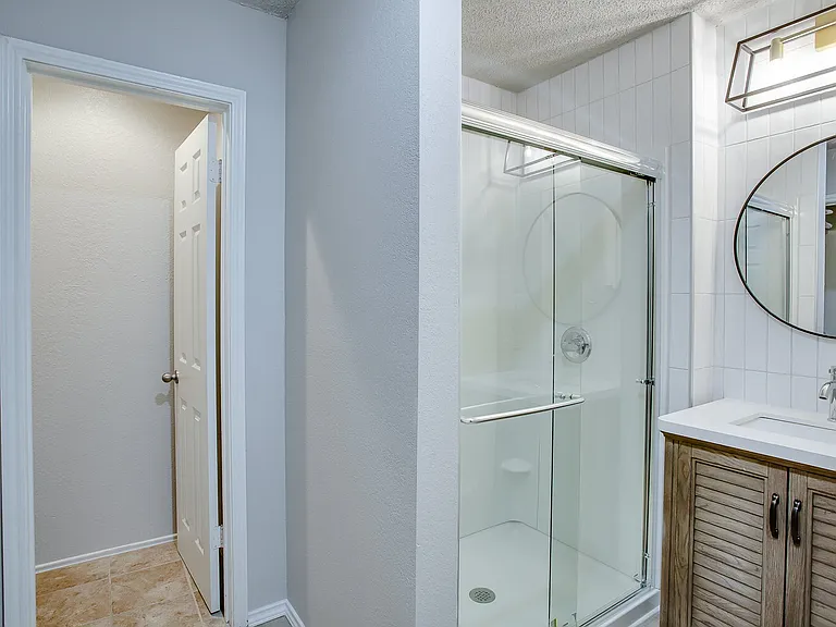 538 N Fulton Ave — Photo 10