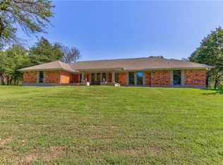 10700 E Apple Valley Rd, Oklahoma City, OK 73151