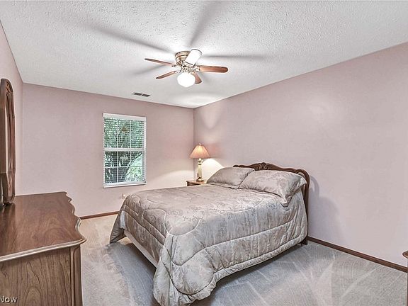 4th image of 2870 Shakespeare Ln