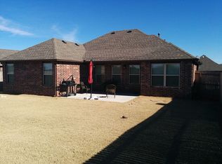 316 S 48th St, Broken Arrow, OK 74014