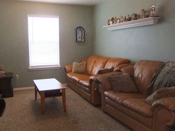 5th image of 1113 Vanity Peak Dr