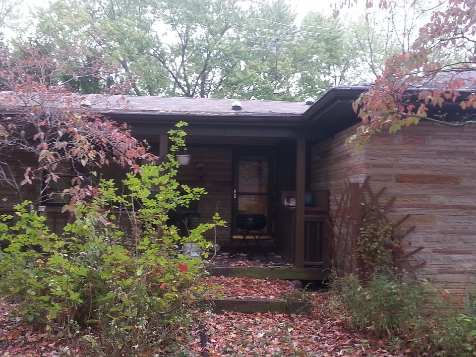 2nd image of 63 Longview Heights Rd