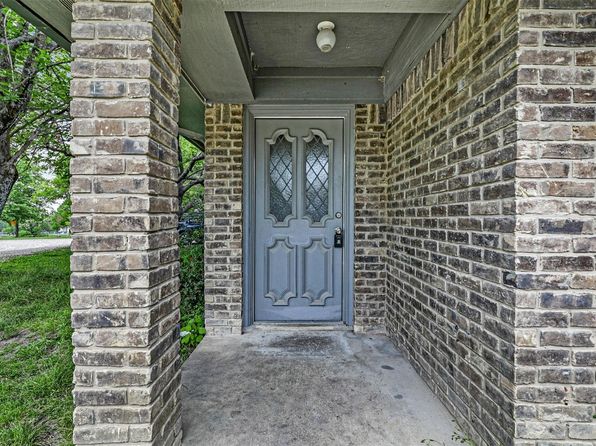 211 E Pritchard #211