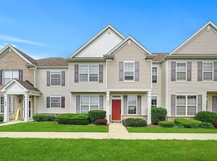 533 Cannonball Dr, Grayslake, IL 60030