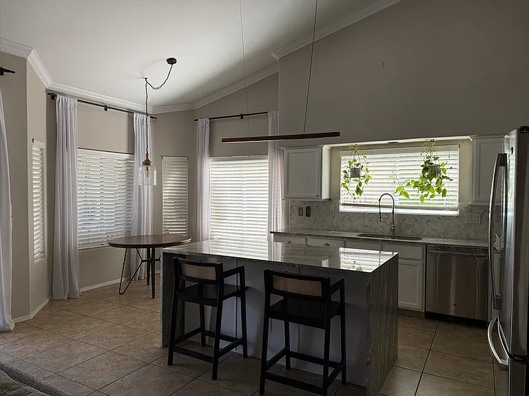 Modern kitchen layout