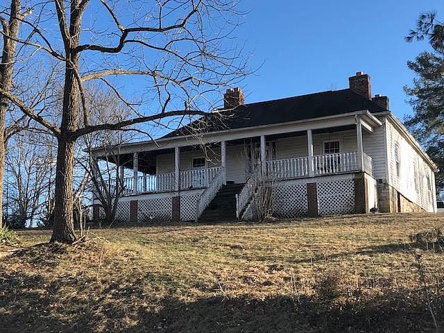 1st image of 375 W Madison St