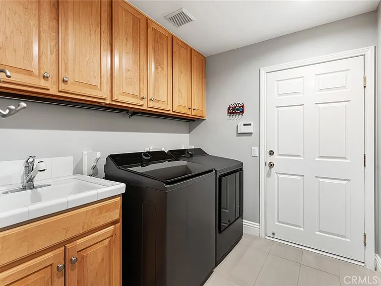 24920 Paseo Del Rancho — Photo 32
